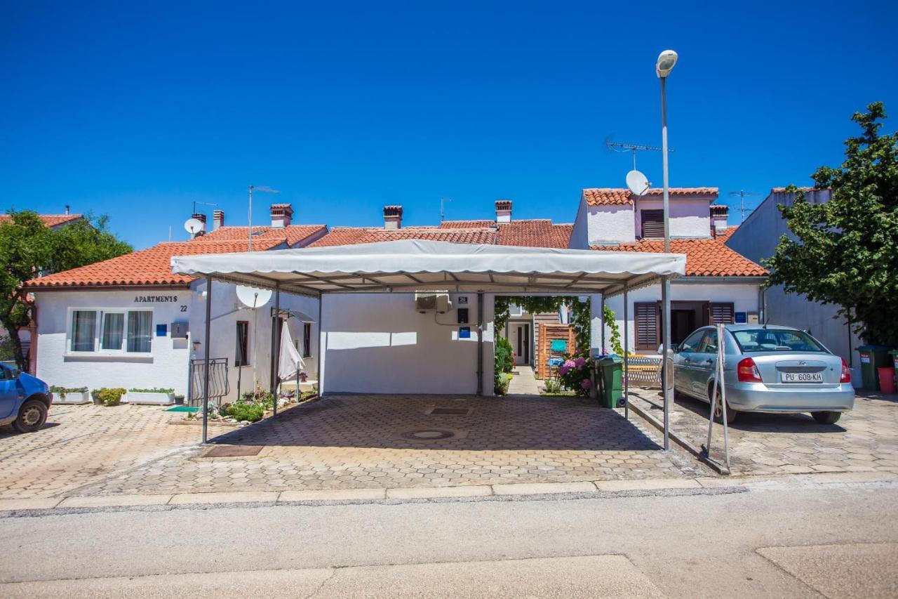 Apartment Rosse Poreč Eksteriør bilde
